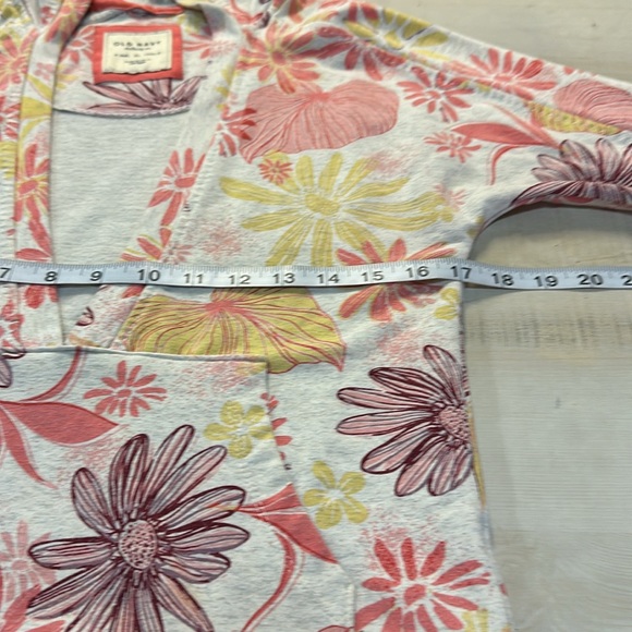 Old Navy Y2K deep V dolman sleeve cropped colorful floral raglan hoodie - Picture 4 of 5